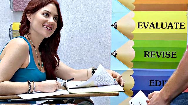 красотки трахаются в одних носках: порка и сперма для коллекции