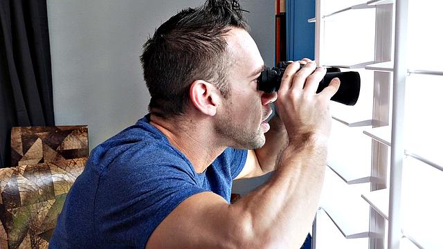 развратные милфы изменяют и просят жесткий анал