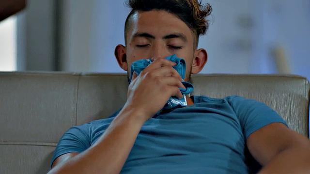 Black jock barebacking muscular BF in his analhole