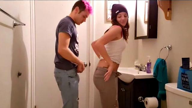 Horny amateur couple in the bathroom