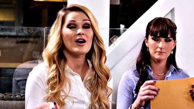 Nympho squirting lez bitches lick cunts in threesome