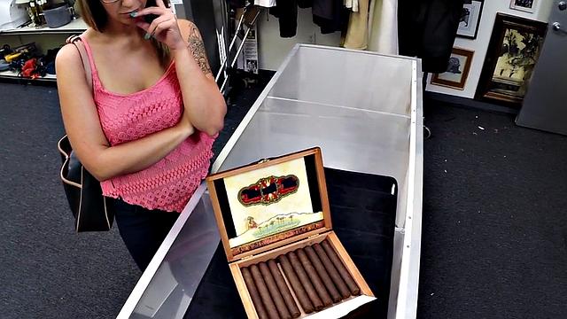 Pawnshop amateur rides store manager for a better deal