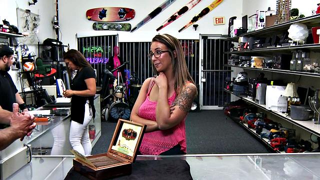 Pawnshop amateur rides store manager for a better deal