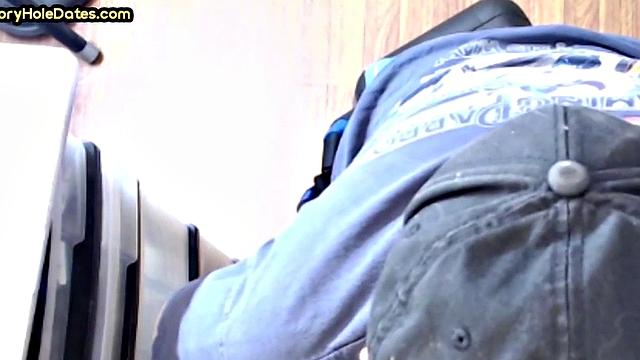 Mature cocksucker gloryhole fucked in homemade closeup