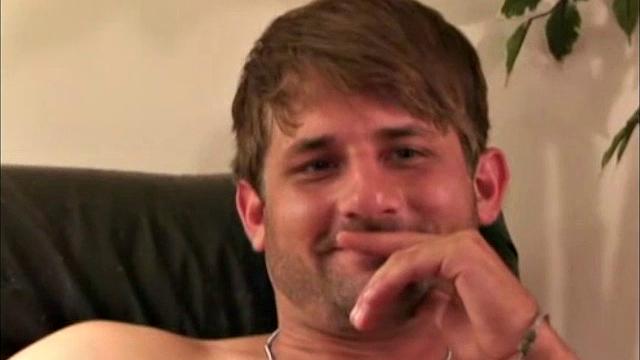 Ламар устал на стройке, зато дрочить не мешает