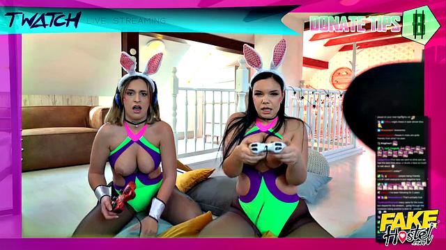 Free Busty Fuck Bunnies!