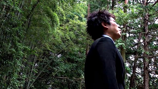 Хикари дрочит в колготках и получает кремпай