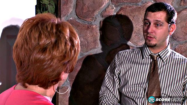 Valerie, 69, gets a creampie from a 29-year-old