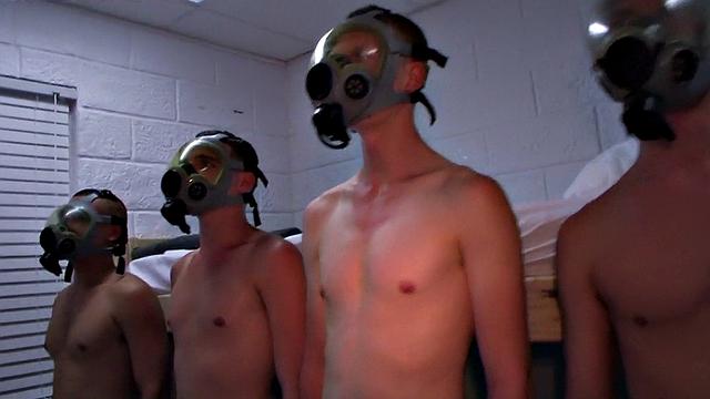 Amateur army stud jizzed in front of colleagues during handjob