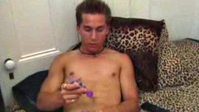 Brock Labelli Strokes Dildo