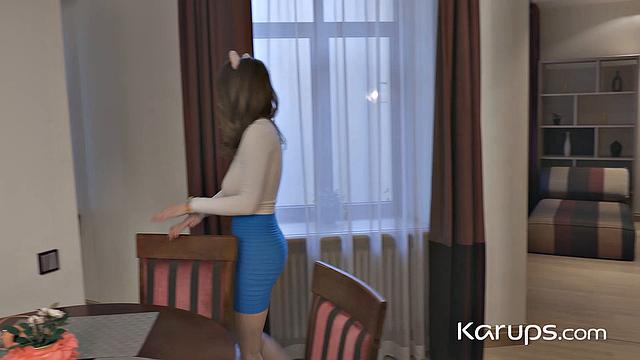 Kiere gets down to business and makes sure no one leaves unsatisfied