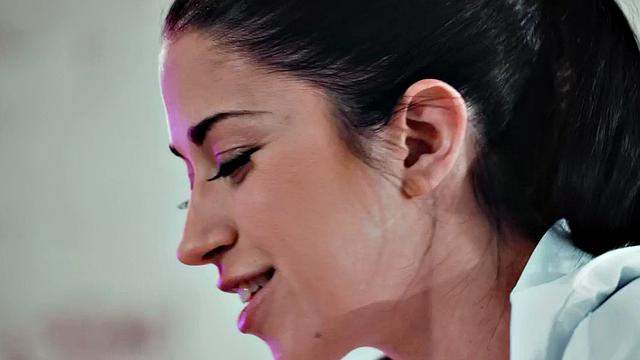 Massaging lesbian seduces oiled MILF