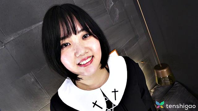 Introducing Moeka Tachibana