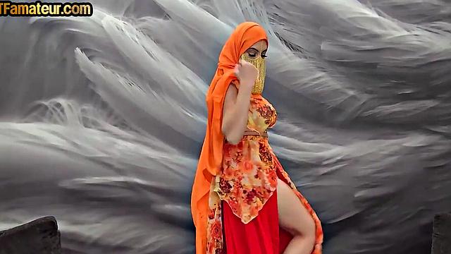 Arab amateur babe riding POV after teasing