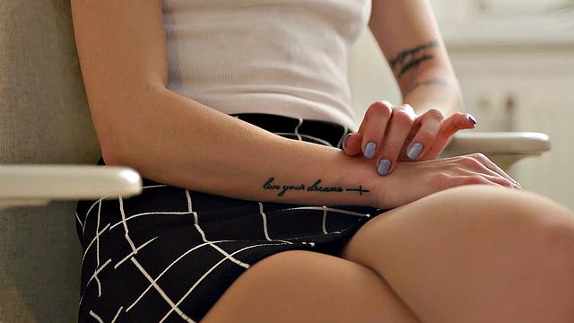 21 SEXTURY - Hot Ladies Sata Jones and Tiffany Tatum Need Ass Love At The Office