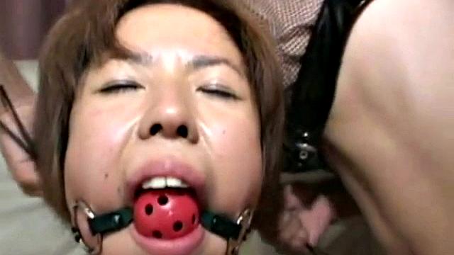 Hot Japanese Threesome Bondage
