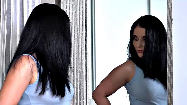 Vipissy - Pornstars get completely drenched!