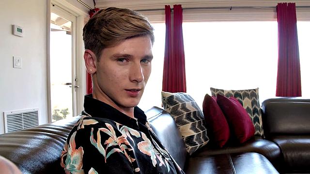 Skinny Stepbrother Reverse Rides Taboo iDck In Pov