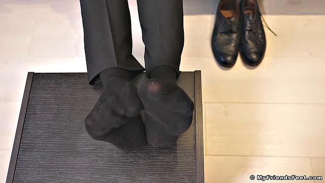 Alexander's Size 10 Feet - Alexander