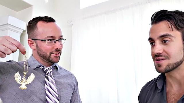 Mesmerized stud rimmed by boss in office after colleague's BJ