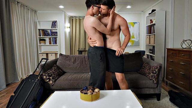 Str8 dude enjoys fucking in with nasty gay partner