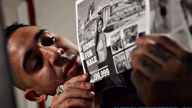 Internet Creeper - Realtor Roped - Mi Ha Doan