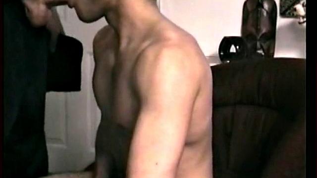 Straight Boy Gives Head