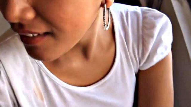 Джилл и Эшли жарко трахаются с азиаткой втроем