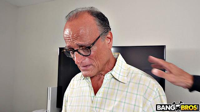 Sexorcism with Camila Cortrz