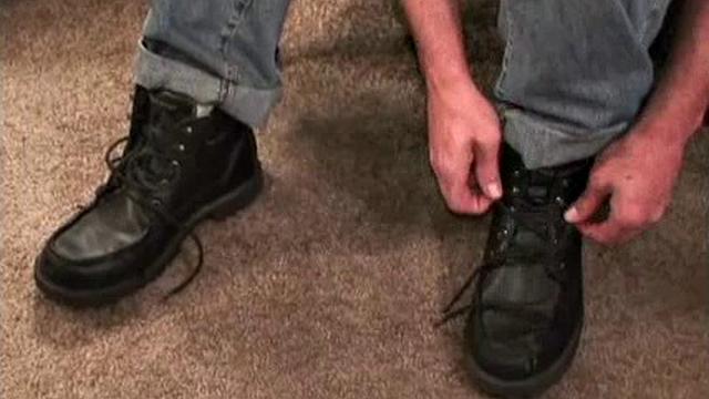 Крис устраивает мастер-класс по дрочке, финал очевиден