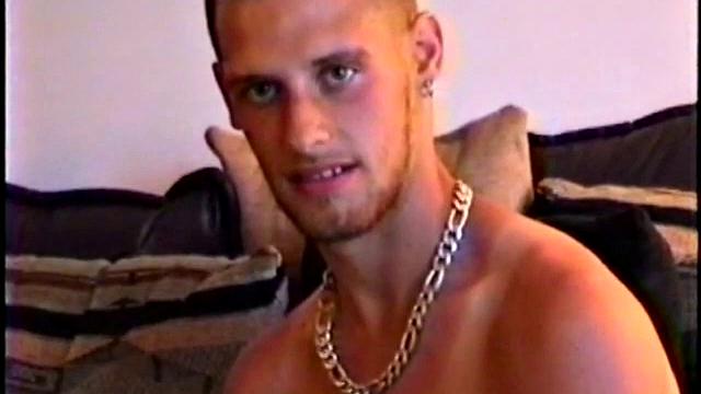 Straight Buzz Gets Blowjob