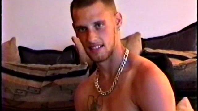 Straight Buzz Gets Blowjob