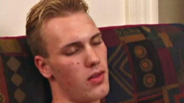 There's no fucking in this hat scene, because both Laze and Tye are bottoms. Laze seems to talk non-stop throughout the session, so it's hard to figure out how he manages to suck Tye's big dick.