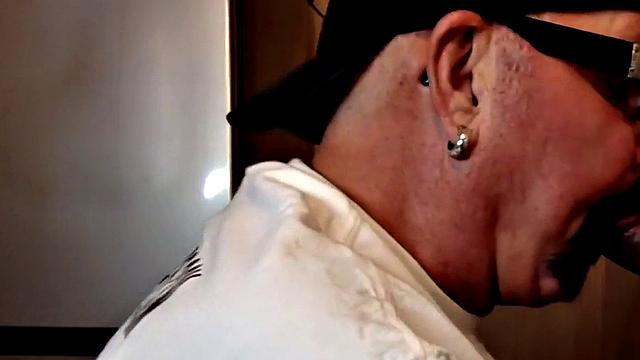 Gloryhole dude sucks hard cock while stroking it