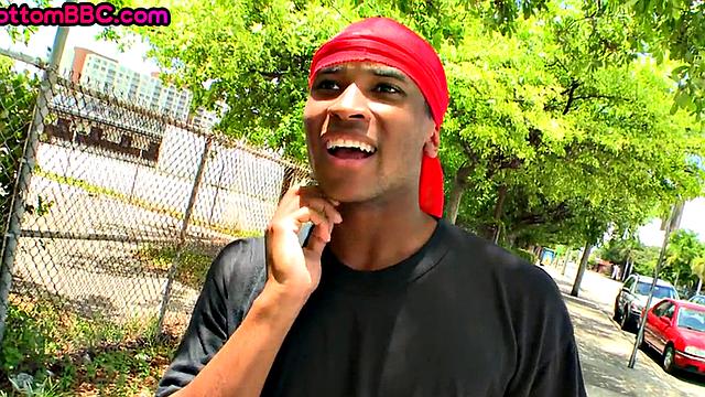 Public Nubian thug assfucked by white outdoor 4 money