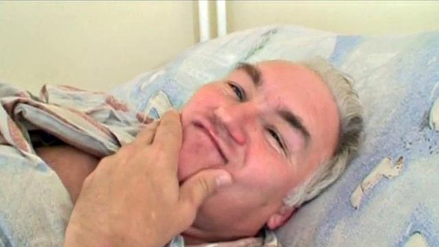 Teen nurse goes down on grandpa