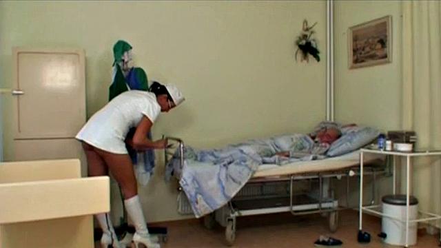 Teen nurse goes down on grandpa