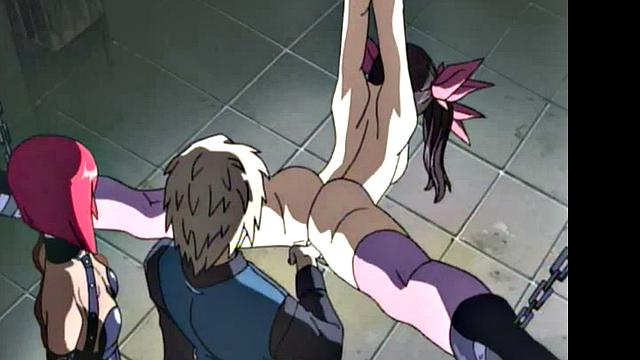 Аниме шлюшка связана и жестко растянута спекулумом