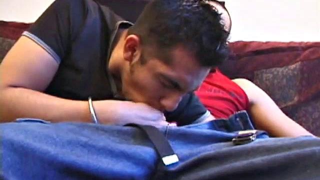 Bradley and Alex Sucking