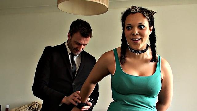 SubSlut Kloe White: PSS Broke My Porno Cherry