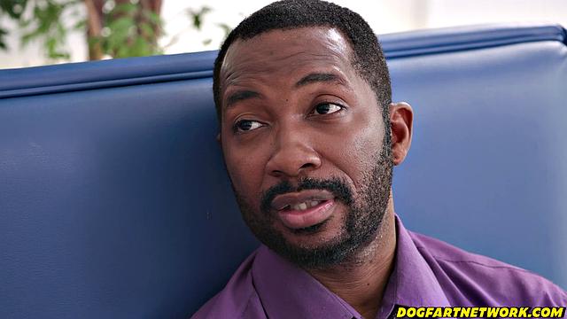 Horny Waitress BBC Spitorasted - DogfartNetwork