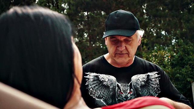 Outdoor Creampie for Valentina Ricci