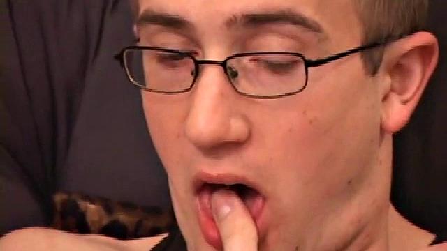 Shawn Cohen Jerks Off