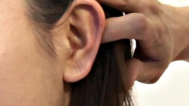 Japanese MILF gets her tight pussy pounded from behind in doggystyle