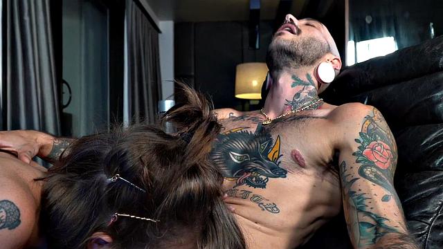 Tattooed TS pussylicked by bosomy rimmed Tranny MILF