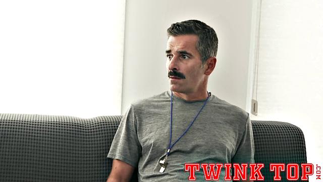 TEAM PLAY Chapter 2 - Training