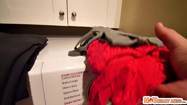 Don't Tell Mom - S4:E3