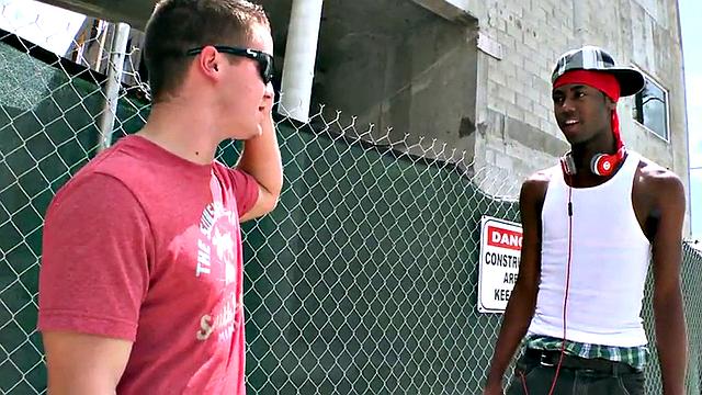 Black thug pulled and public fucked outdoor by white top