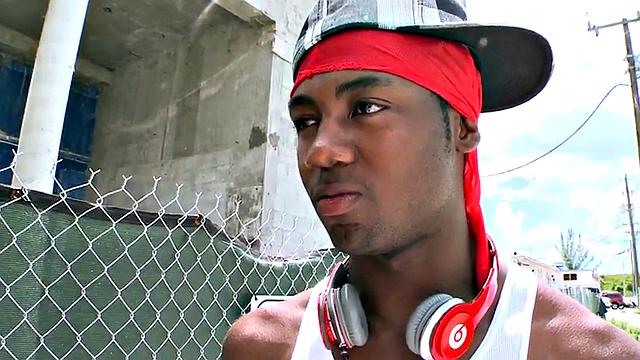 Black thug pulled and public fucked outdoor by white top