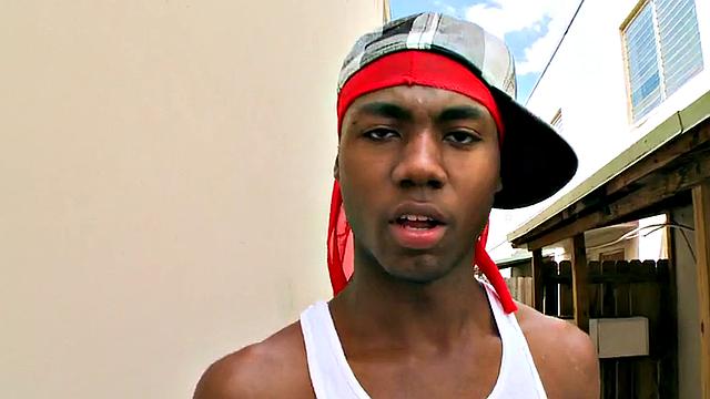 Black thug pulled and public fucked outdoor by white top